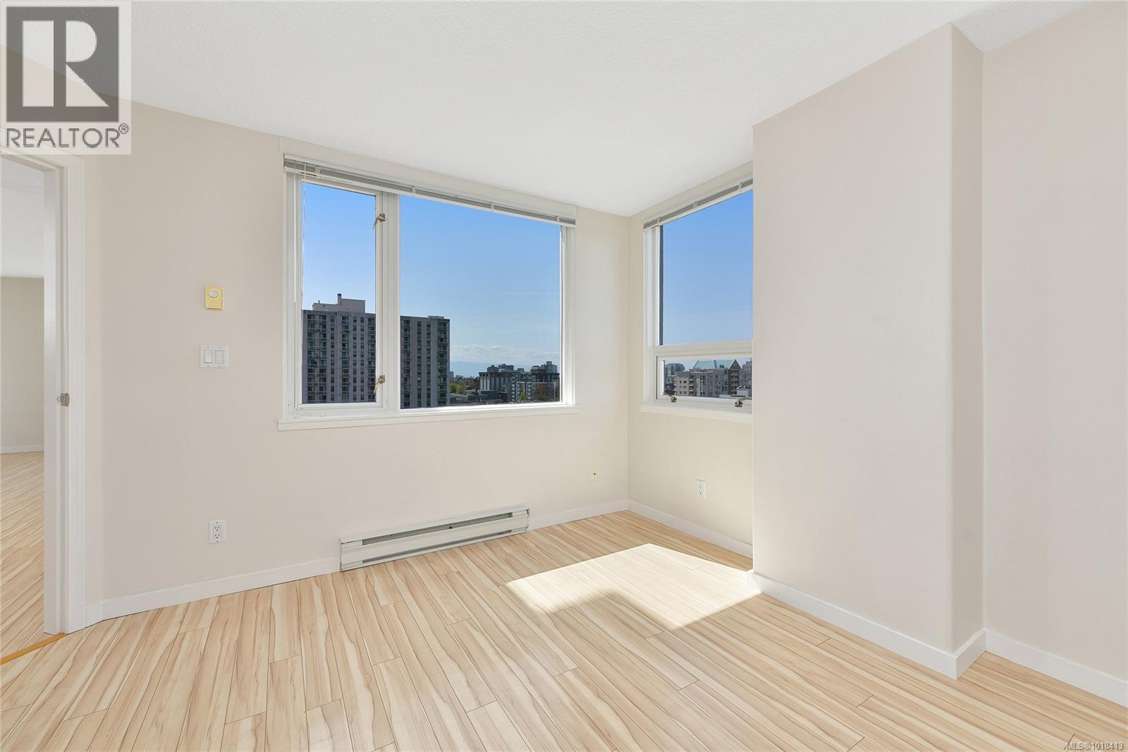 1208 930 Yates St, Victoria, British Columbia  V8V 4Z3 - Photo 12 - 1018413