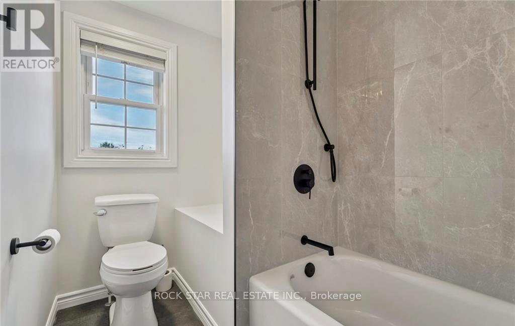 8 Ginger Drive, Barrie (Holly), Ontario  L4N 9Z2 - Photo 13 - S12485808