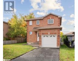 8 GINGER DRIVE, Barrie, Ontario