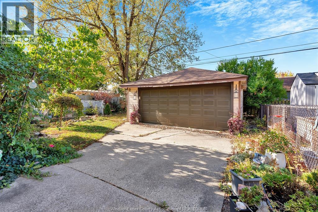 1455 Pillette, Windsor, Ontario  N8Y 3C1 - Photo 25 - 25027331