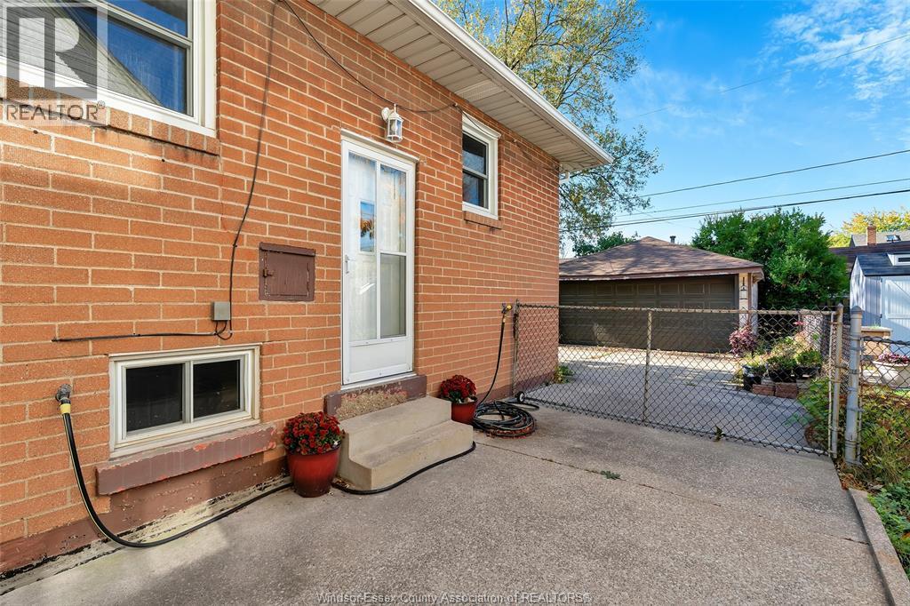 1455 Pillette, Windsor, Ontario  N8Y 3C1 - Photo 24 - 25027331