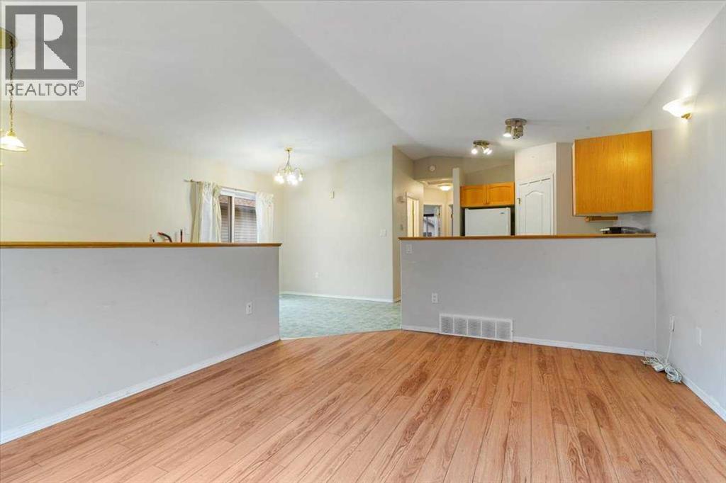 Property at 6218 88A Street image 4