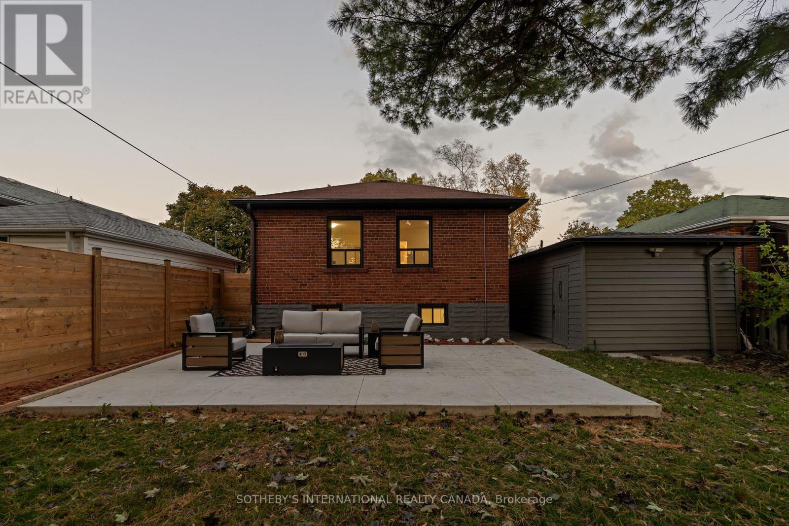 38 Vauxhall Drive, Toronto, Ontario  M1P 1P7 - Photo 45 - E12476369