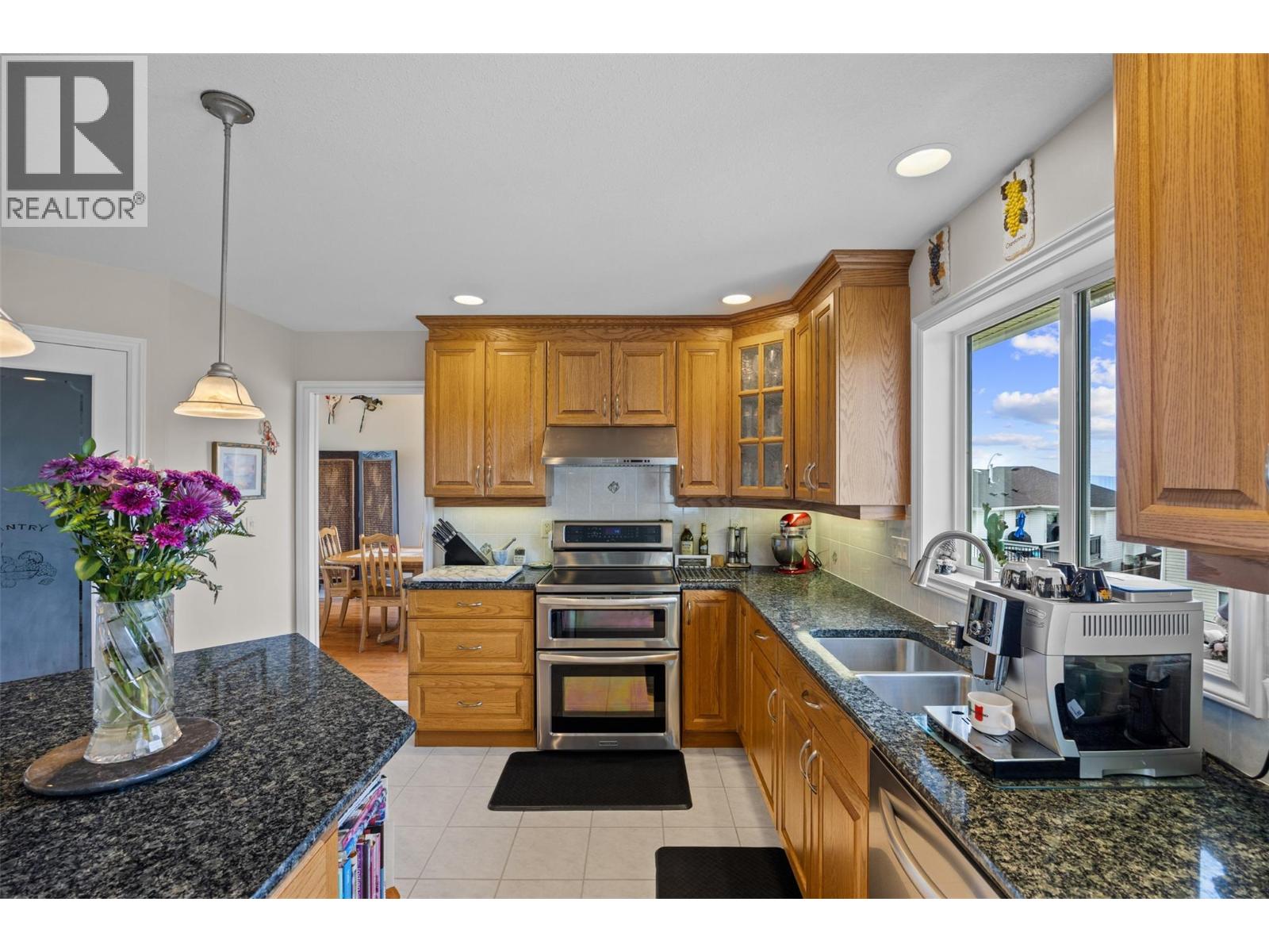 851 Bramble Place, Kamloops, British Columbia  V1S 1Y6 - Photo 13 - 10366831