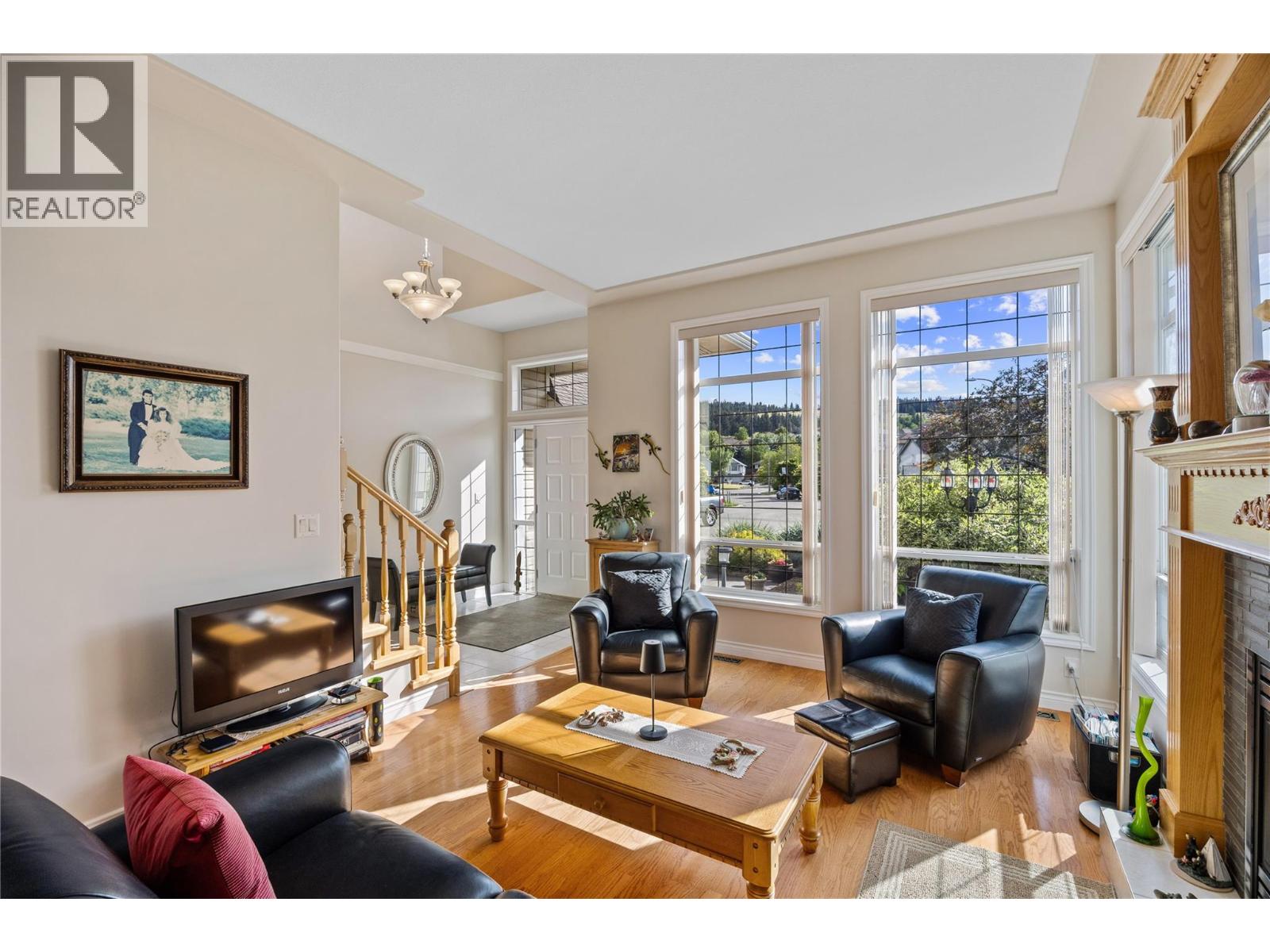 851 Bramble Place, Kamloops, British Columbia  V1S 1Y6 - Photo 8 - 10366831