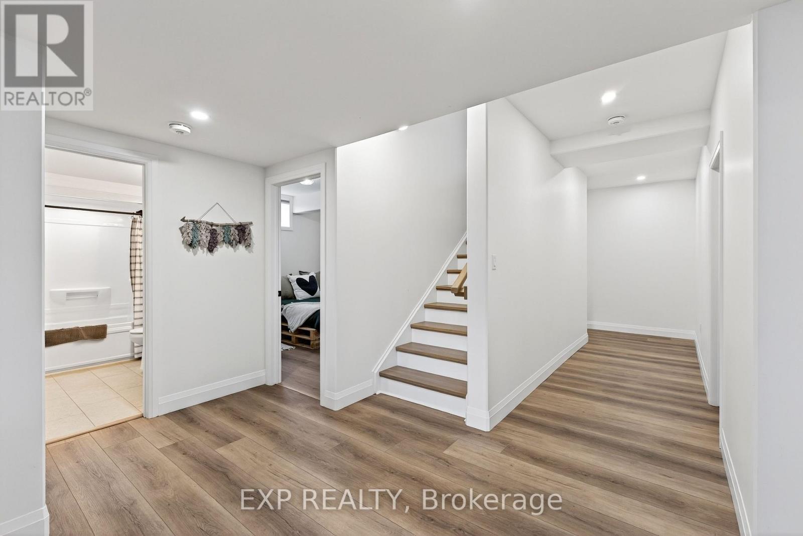 67 Meagan Lane, Quinte West (Frankford Ward), Ontario  K0K 2C0 - Photo 28 - X12485871