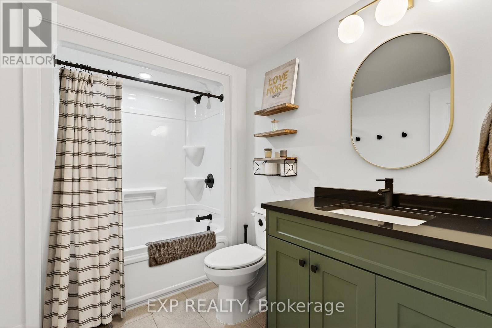 67 Meagan Lane, Quinte West (Frankford Ward), Ontario  K0K 2C0 - Photo 39 - X12485871