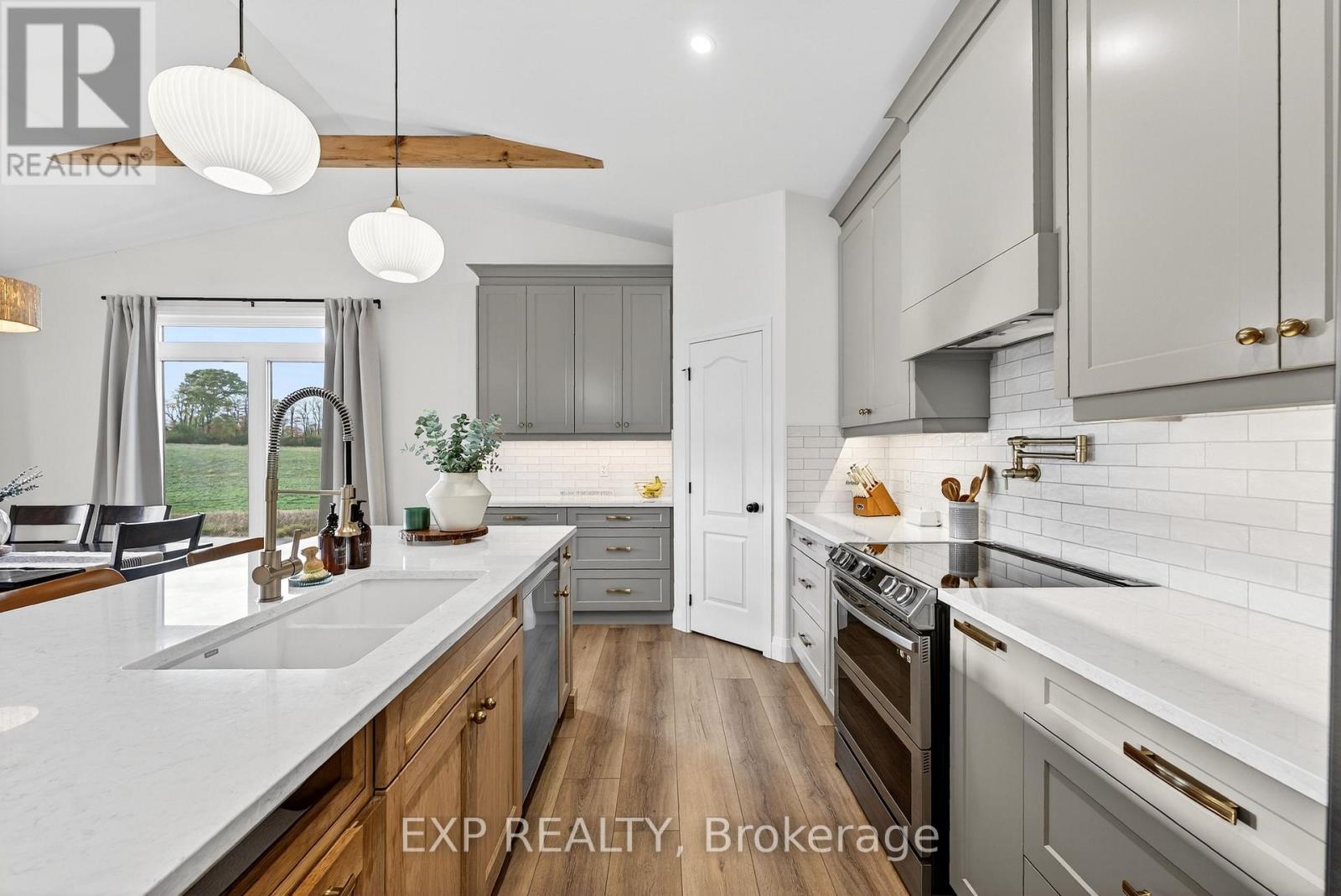 67 Meagan Lane, Quinte West (Frankford Ward), Ontario  K0K 2C0 - Photo 9 - X12485871