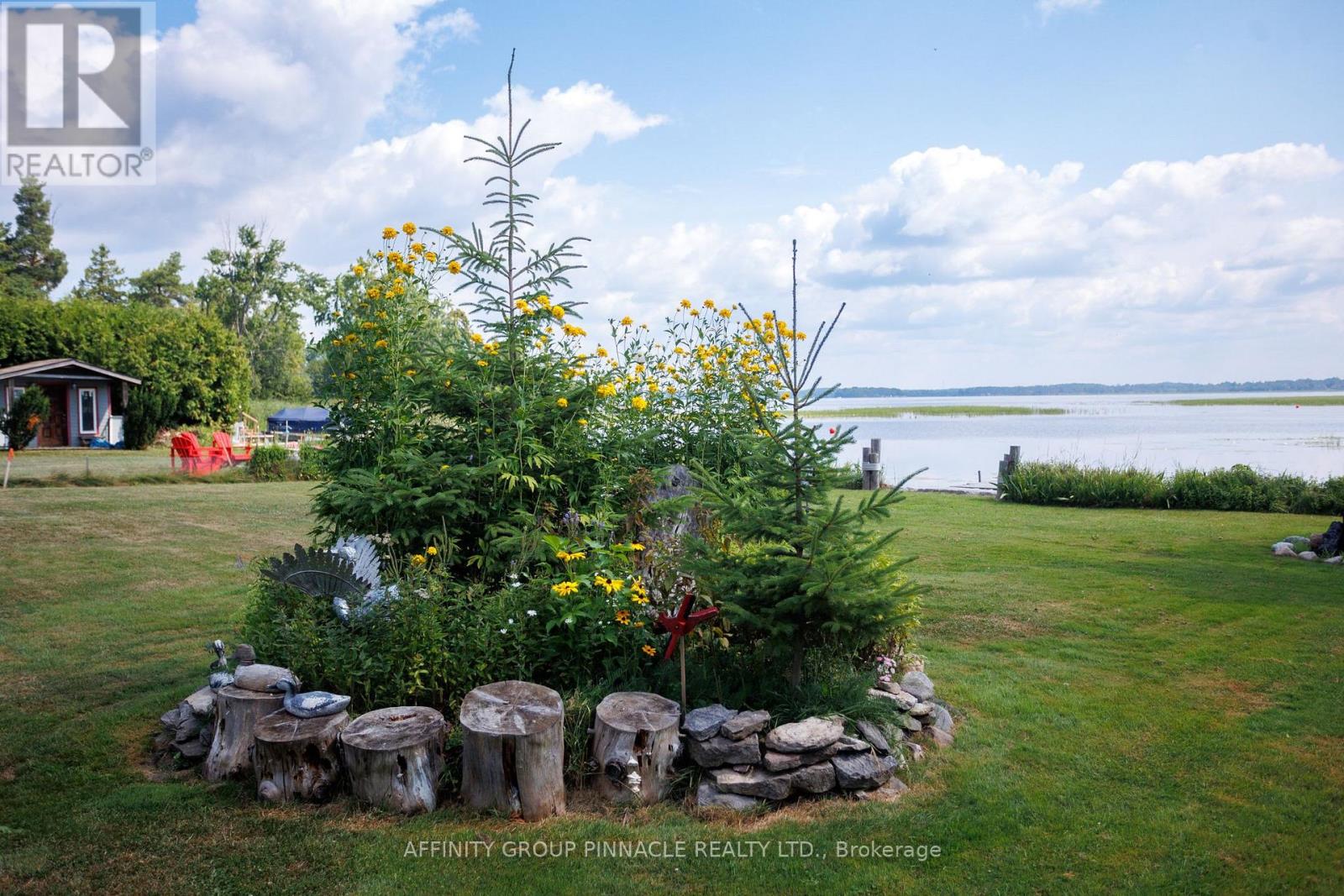 11 Lakeview Crescent, Kawartha Lakes, Ontario  K0M 1A0 - Photo 14 - X12485884