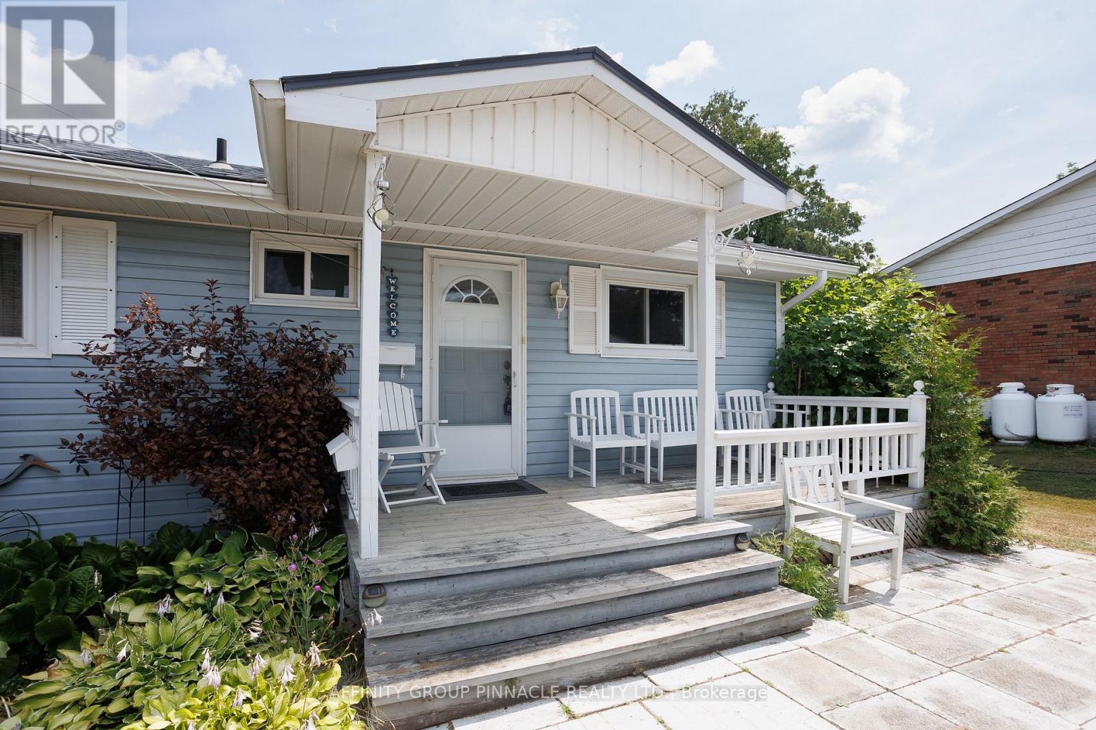 11 Lakeview Crescent, Kawartha Lakes, Ontario  K0M 1A0 - Photo 18 - X12485884