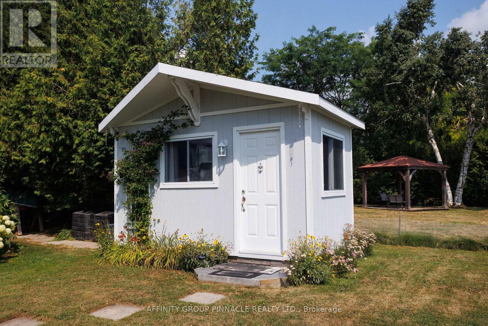 11 Lakeview Crescent, Kawartha Lakes, Ontario  K0M 1A0 - Photo 20 - X12485884