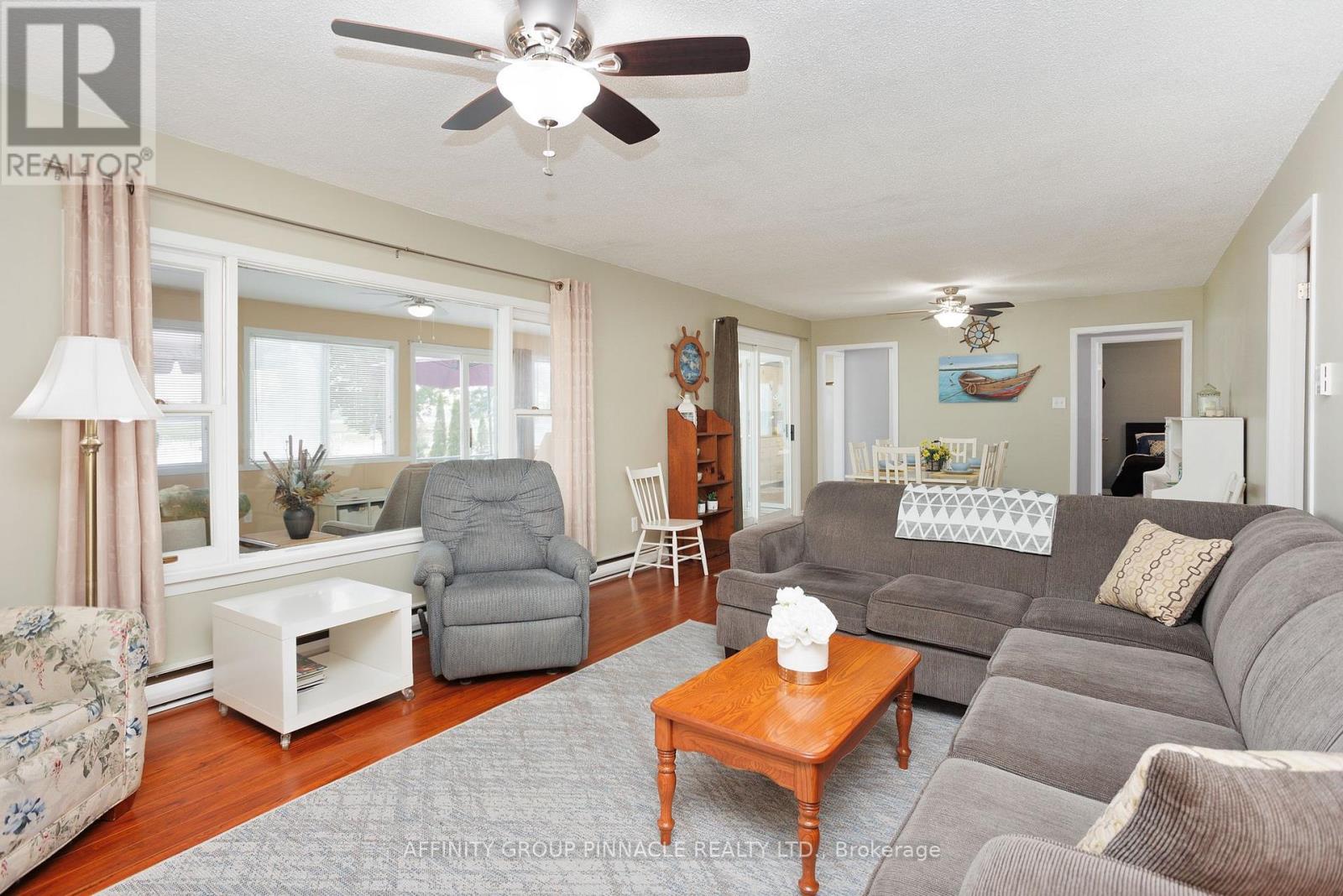 11 Lakeview Crescent, Kawartha Lakes, Ontario  K0M 1A0 - Photo 30 - X12485884