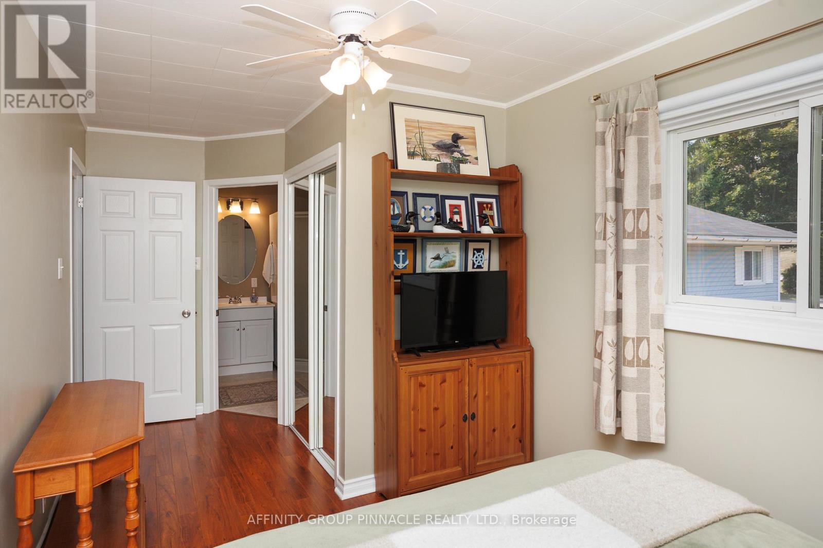 11 Lakeview Crescent, Kawartha Lakes, Ontario  K0M 1A0 - Photo 37 - X12485884