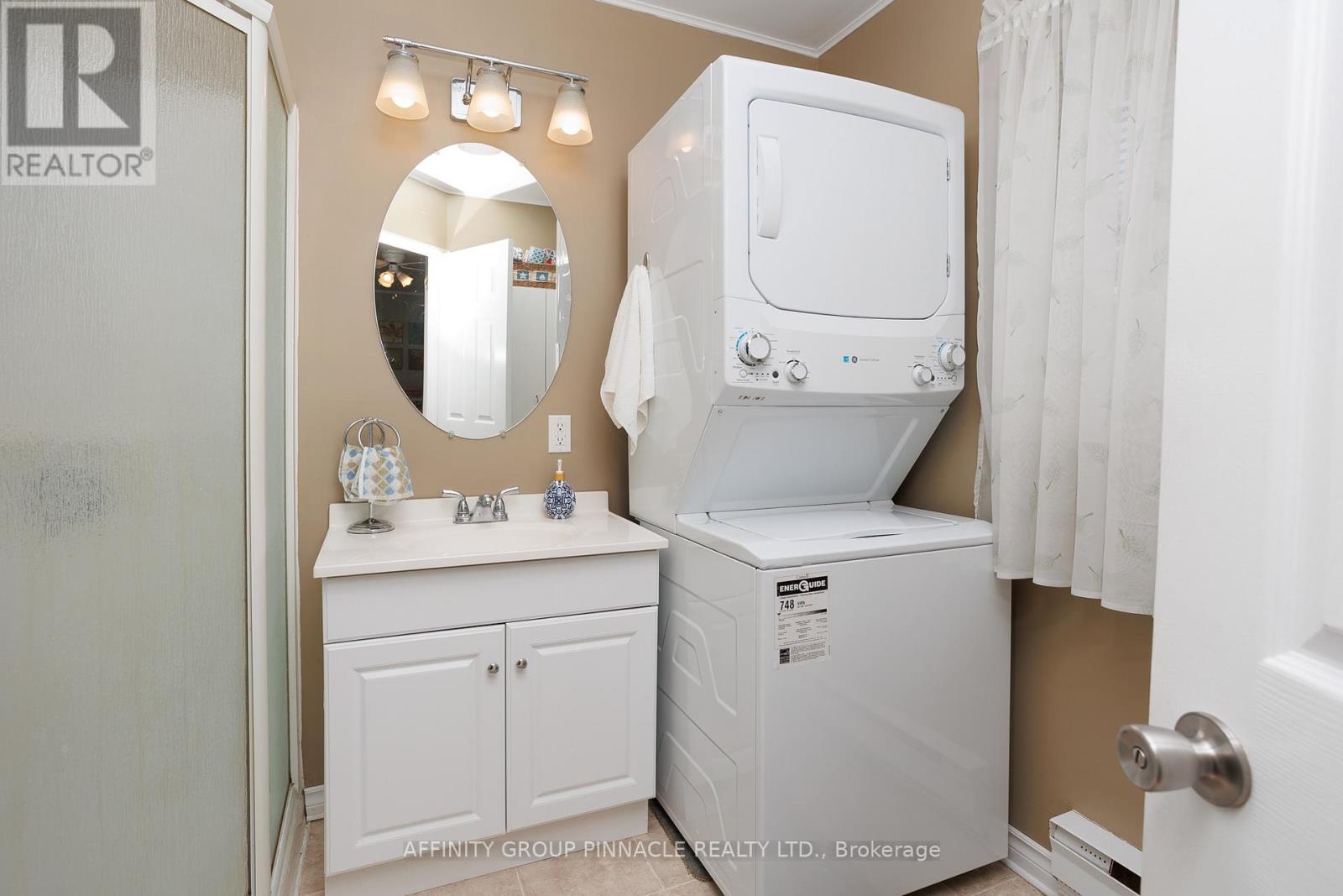 11 Lakeview Crescent, Kawartha Lakes, Ontario  K0M 1A0 - Photo 38 - X12485884