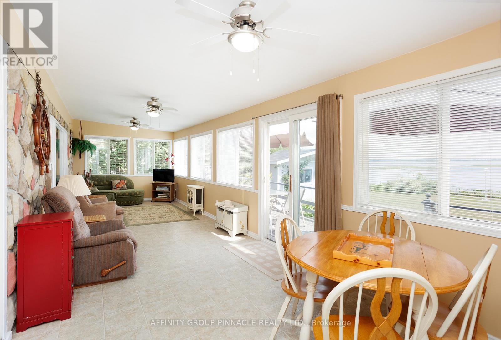 11 Lakeview Crescent, Kawartha Lakes, Ontario  K0M 1A0 - Photo 40 - X12485884