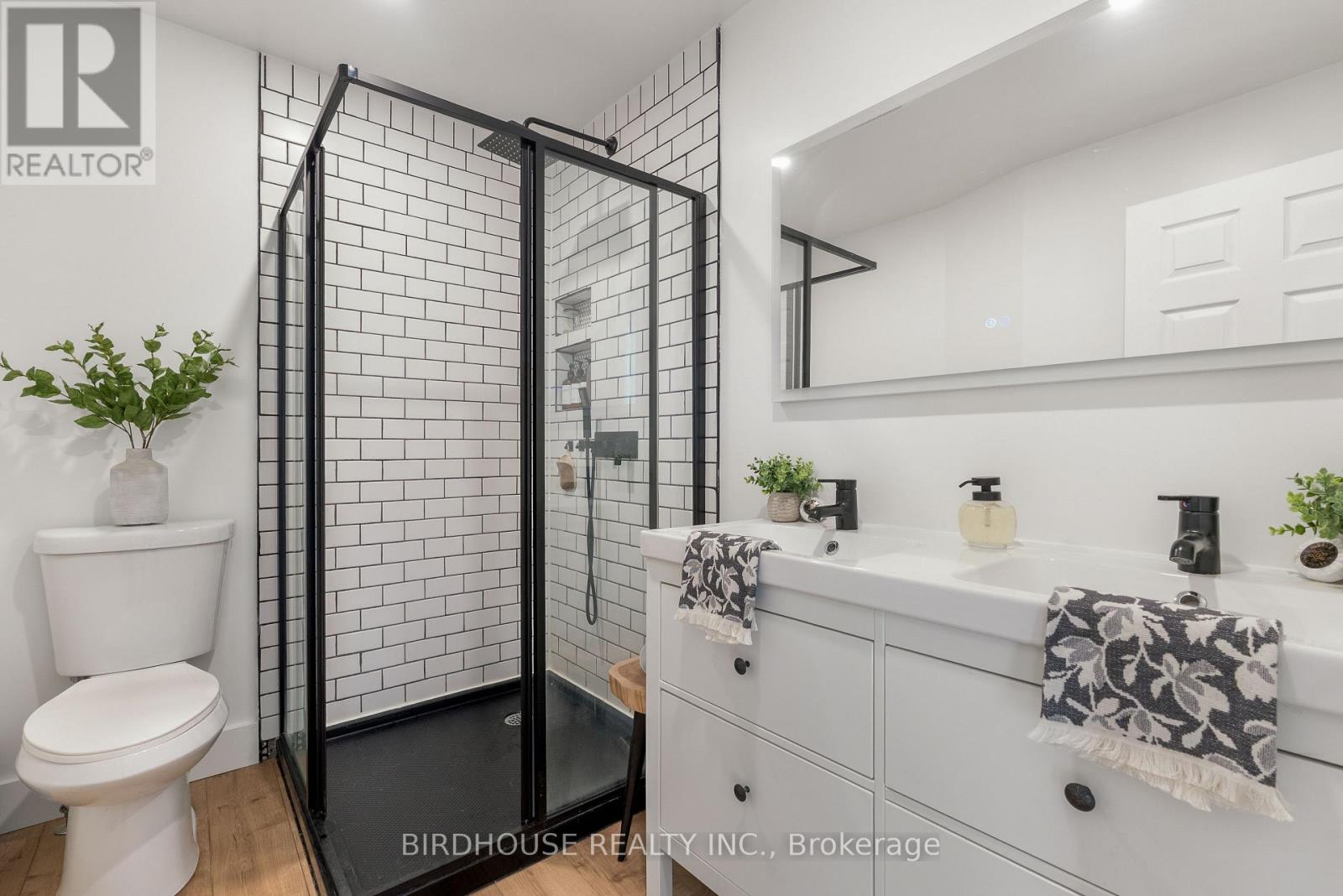 50 Birch Crescent, Kawartha Lakes, Ontario  K0M 1A0 - Photo 16 - X12485923