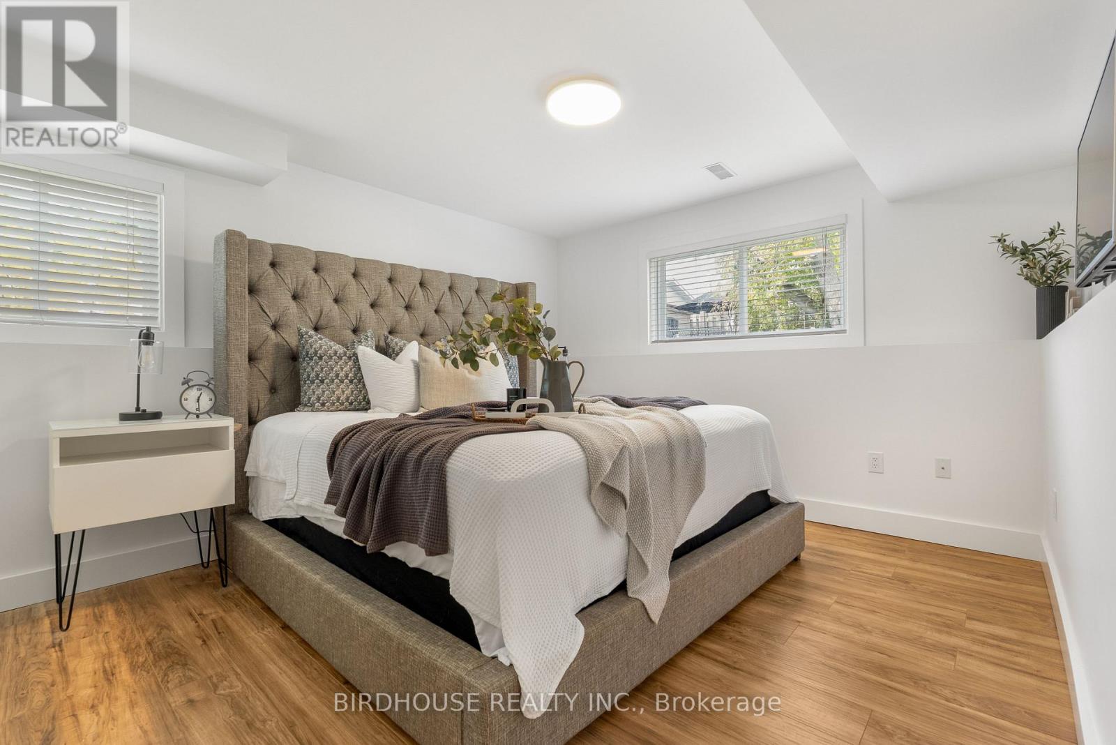 50 Birch Crescent, Kawartha Lakes, Ontario  K0M 1A0 - Photo 24 - X12485923