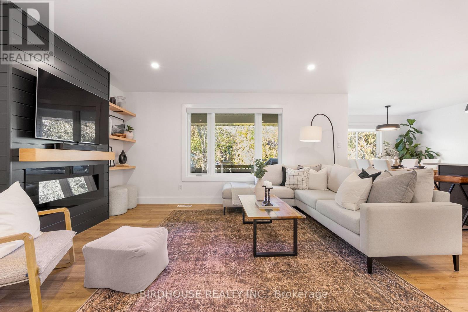 50 Birch Crescent, Kawartha Lakes, Ontario  K0M 1A0 - Photo 3 - X12485923