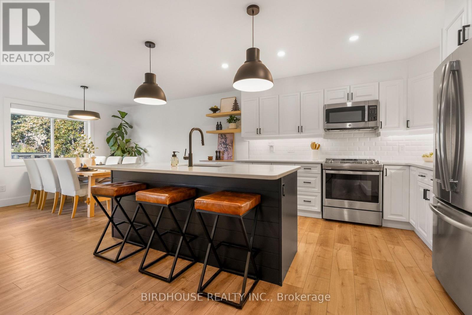 50 Birch Crescent, Kawartha Lakes, Ontario  K0M 1A0 - Photo 7 - X12485923