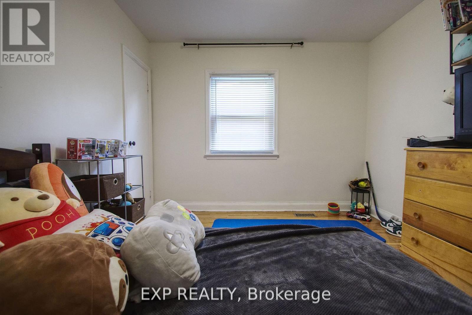 349 Euclid Avenue, Peterborough, Ontario  K9H 1M7 - Photo 10 - X12485969