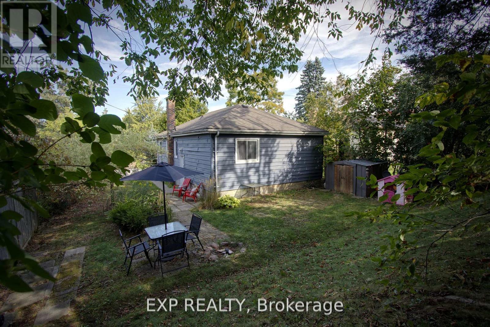 349 Euclid Avenue, Peterborough, Ontario  K9H 1M7 - Photo 2 - X12485969