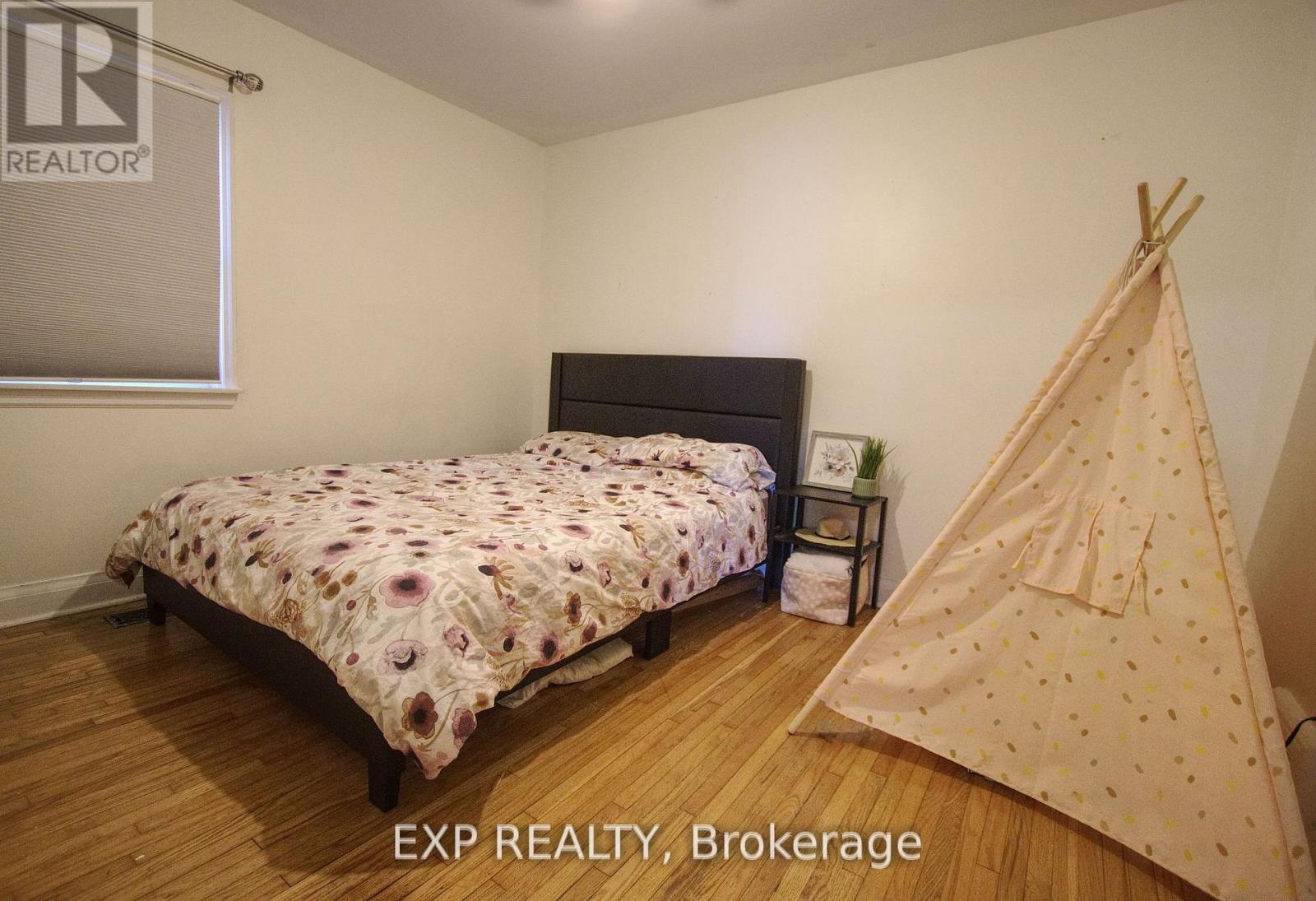 349 Euclid Avenue, Peterborough, Ontario  K9H 1M7 - Photo 8 - X12485969