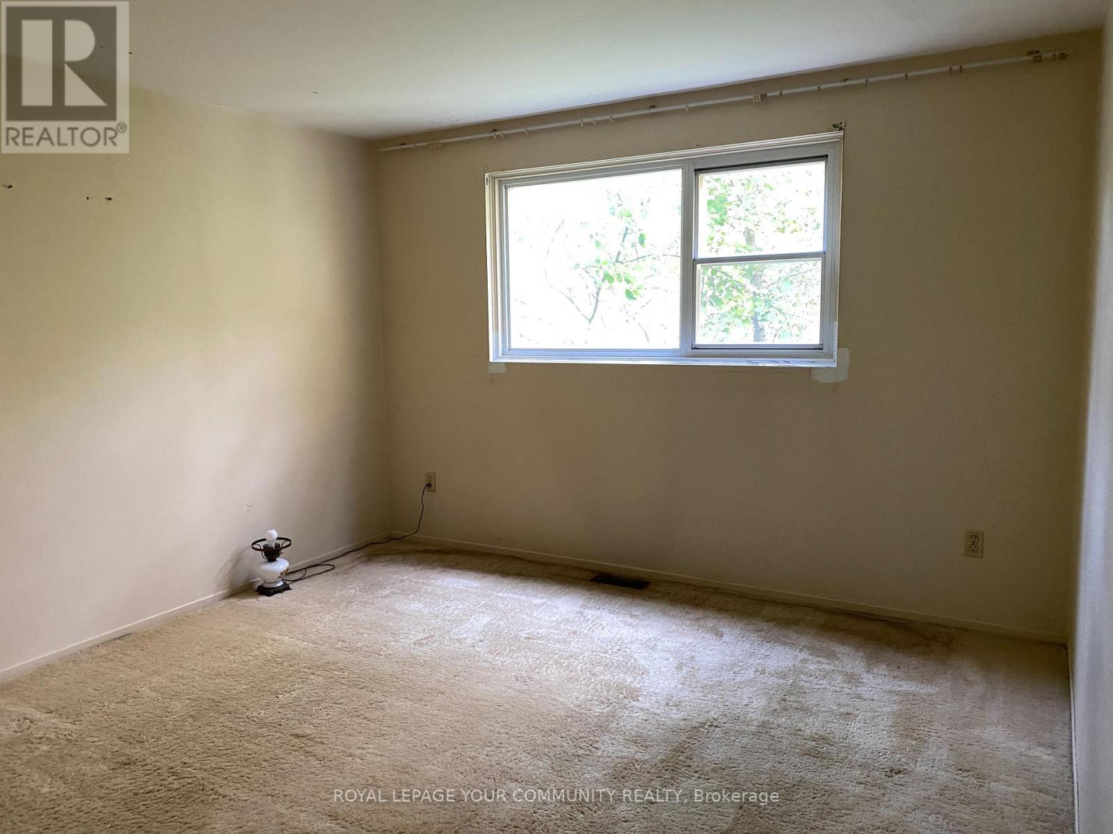 108 Orchard Heights Boulevard, Aurora, Ontario  L4G 2Z9 - Photo 13 - N12449026