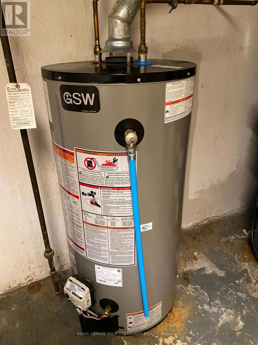 108 Orchard Heights Boulevard, Aurora, Ontario  L4G 2Z9 - Photo 11 - N12449026