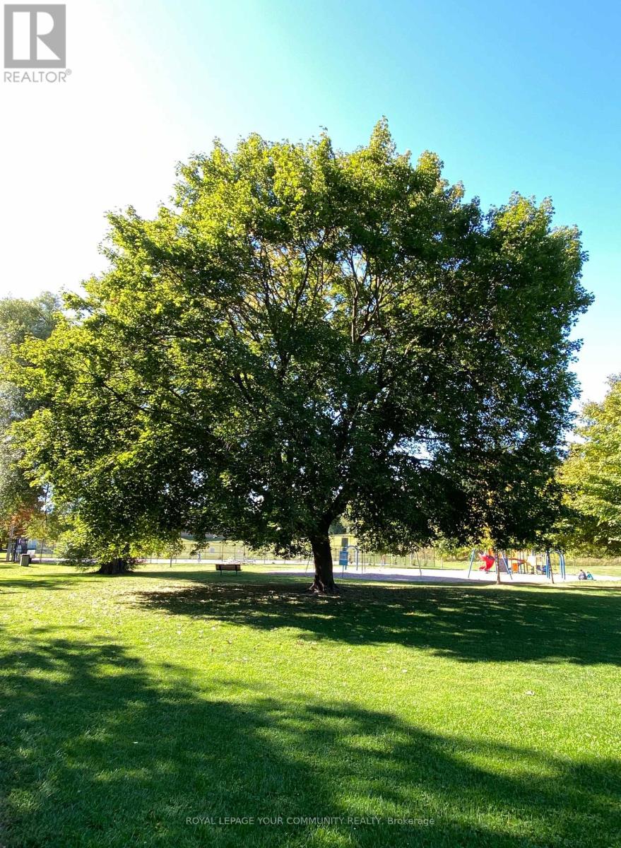 108 Orchard Heights Boulevard, Aurora, Ontario  L4G 2Z9 - Photo 34 - N12449026