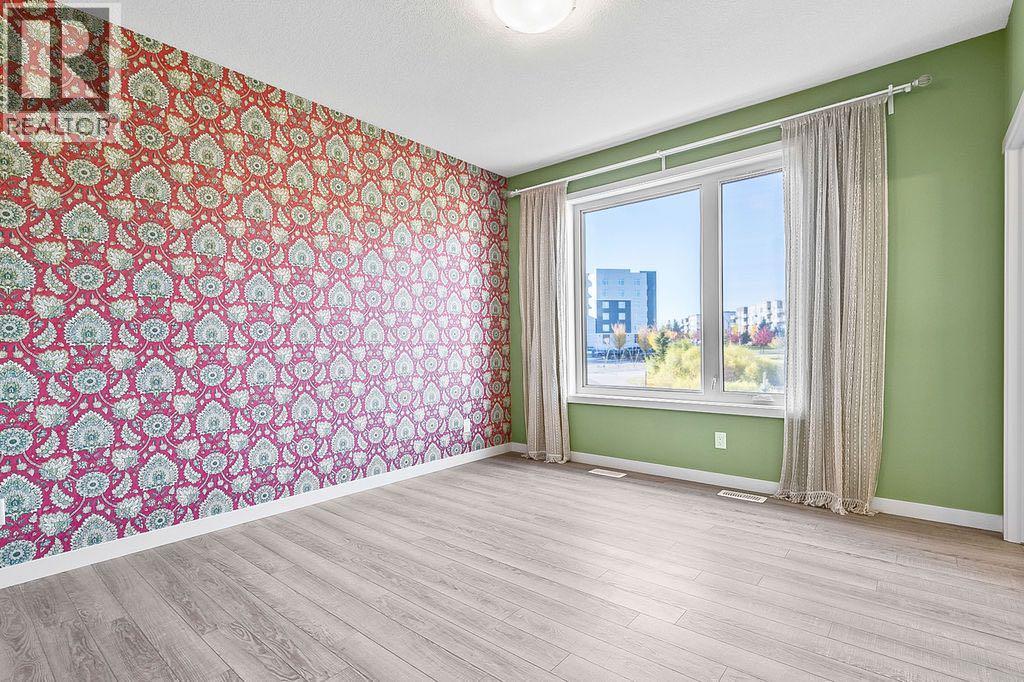 135 Shawnee Common Sw, Calgary, Alberta  T2Y 0P9 - Photo 19 - A2263974