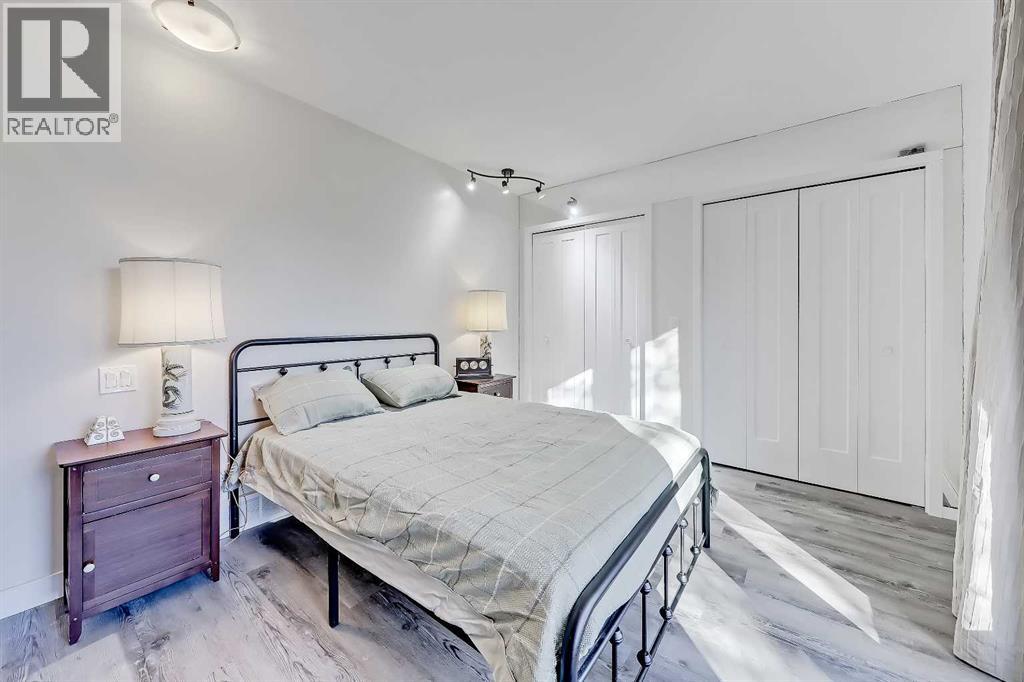 2402 36 Street Sw, Calgary, Alberta  T3E 2Z5 - Photo 11 - A2264990