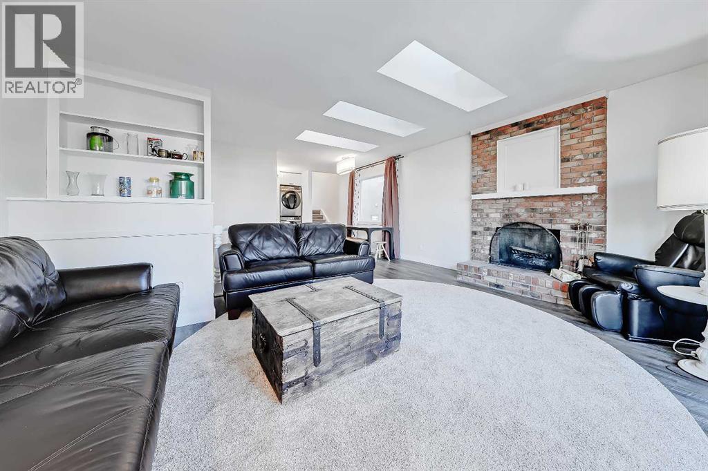 2402 36 Street Sw, Calgary, Alberta  T3E 2Z5 - Photo 8 - A2264990