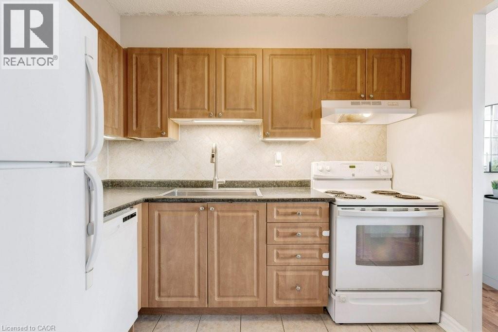 3501 Glen Erin Drive Unit# 1009, Mississauga, Ontario  L5L 2E9 - Photo 16 - 40769021