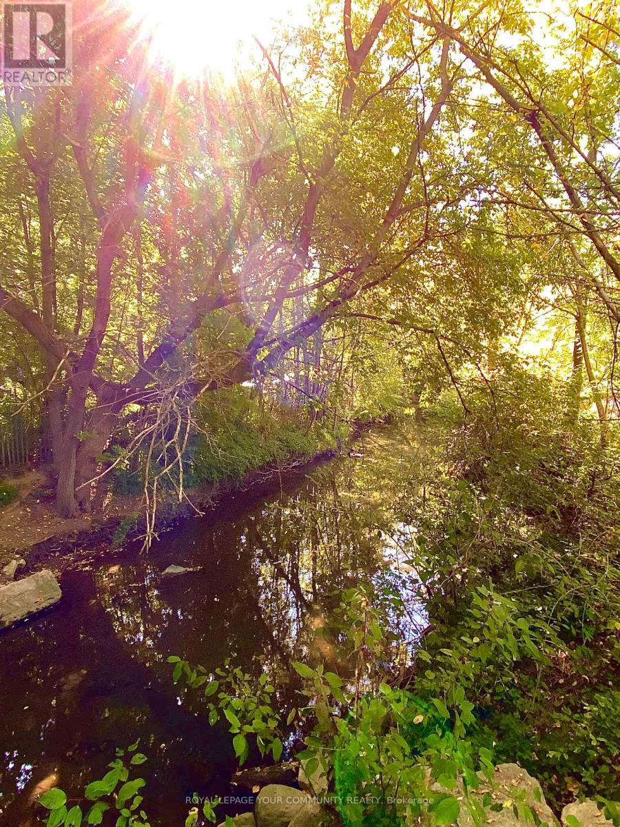 108 Orchard Heights Boulevard, Aurora, Ontario  L4G 2Z9 - Photo 36 - N12449026