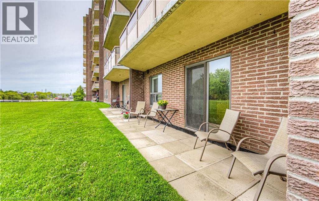 1100 Courtland Avenue E Unit# 211, Kitchener, Ontario  N2C 2H9 - Photo 21 - 40771161
