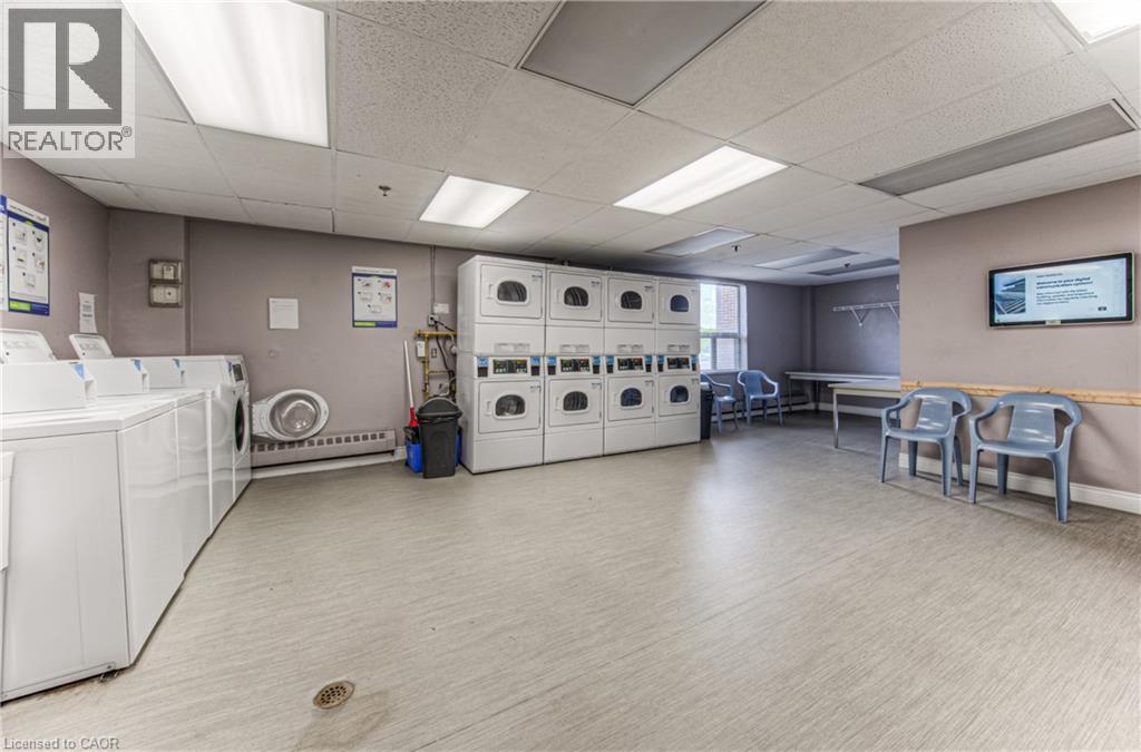 1100 Courtland Avenue E Unit# 211, Kitchener, Ontario  N2C 2H9 - Photo 19 - 40771161
