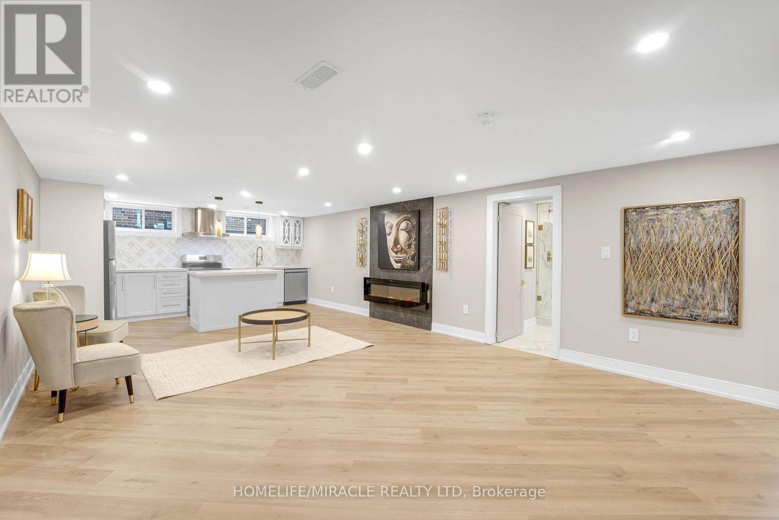 125 Elmcrest Road, Toronto, Ontario  M9C 3R5 - Photo 25 - W12482793