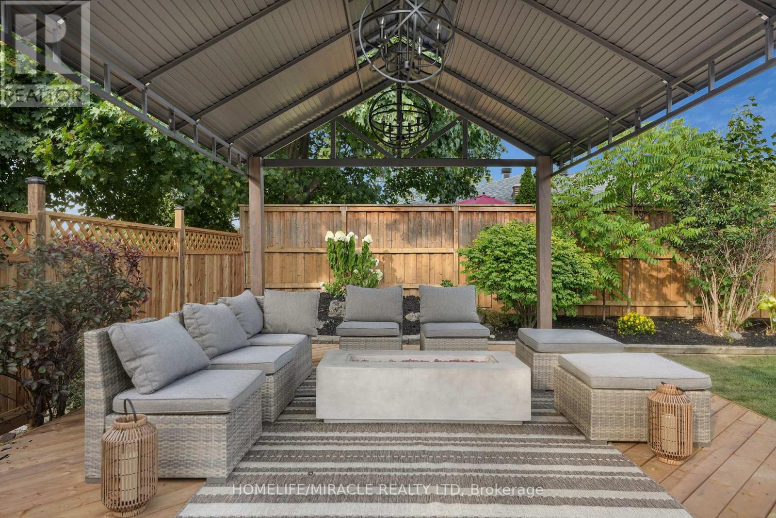 125 Elmcrest Road, Toronto, Ontario  M9C 3R5 - Photo 40 - W12482793