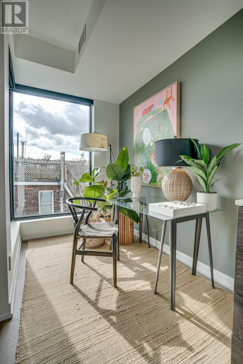 416 - 530 Indian Grove, Toronto, Ontario  M6P 0B3 - Photo 14 - W12485803