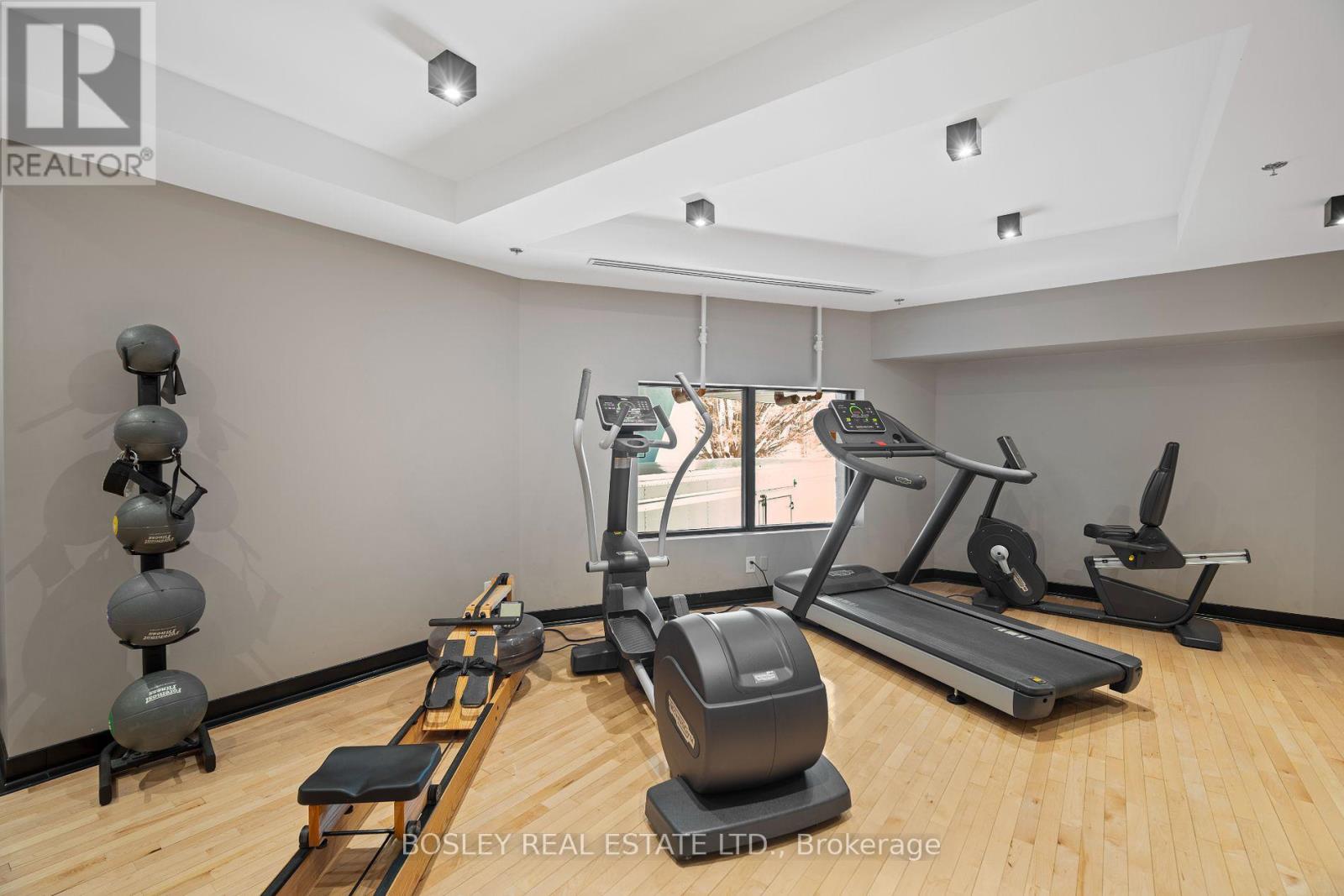 416 - 530 Indian Grove, Toronto, Ontario  M6P 0B3 - Photo 24 - W12485803