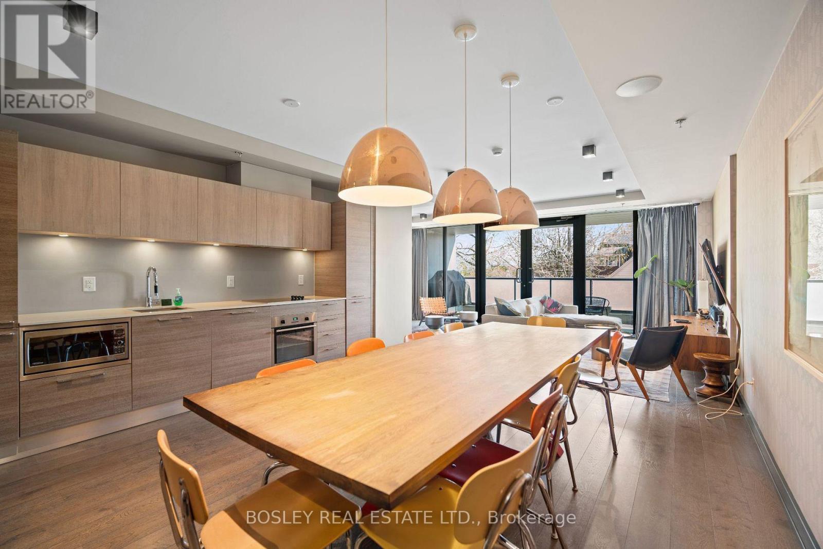 416 - 530 Indian Grove, Toronto, Ontario  M6P 0B3 - Photo 28 - W12485803