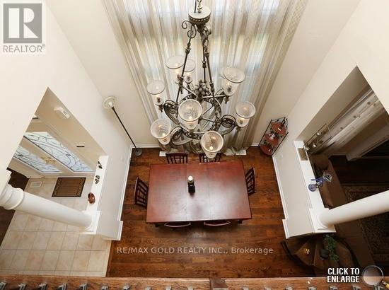 68 Kirkhaven Way, Brampton, Ontario  L6X 0L8 - Photo 5 - W12485814