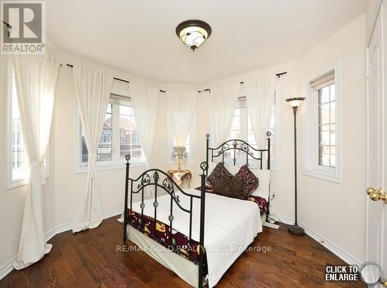 68 Kirkhaven Way, Brampton, Ontario  L6X 0L8 - Photo 9 - W12485814