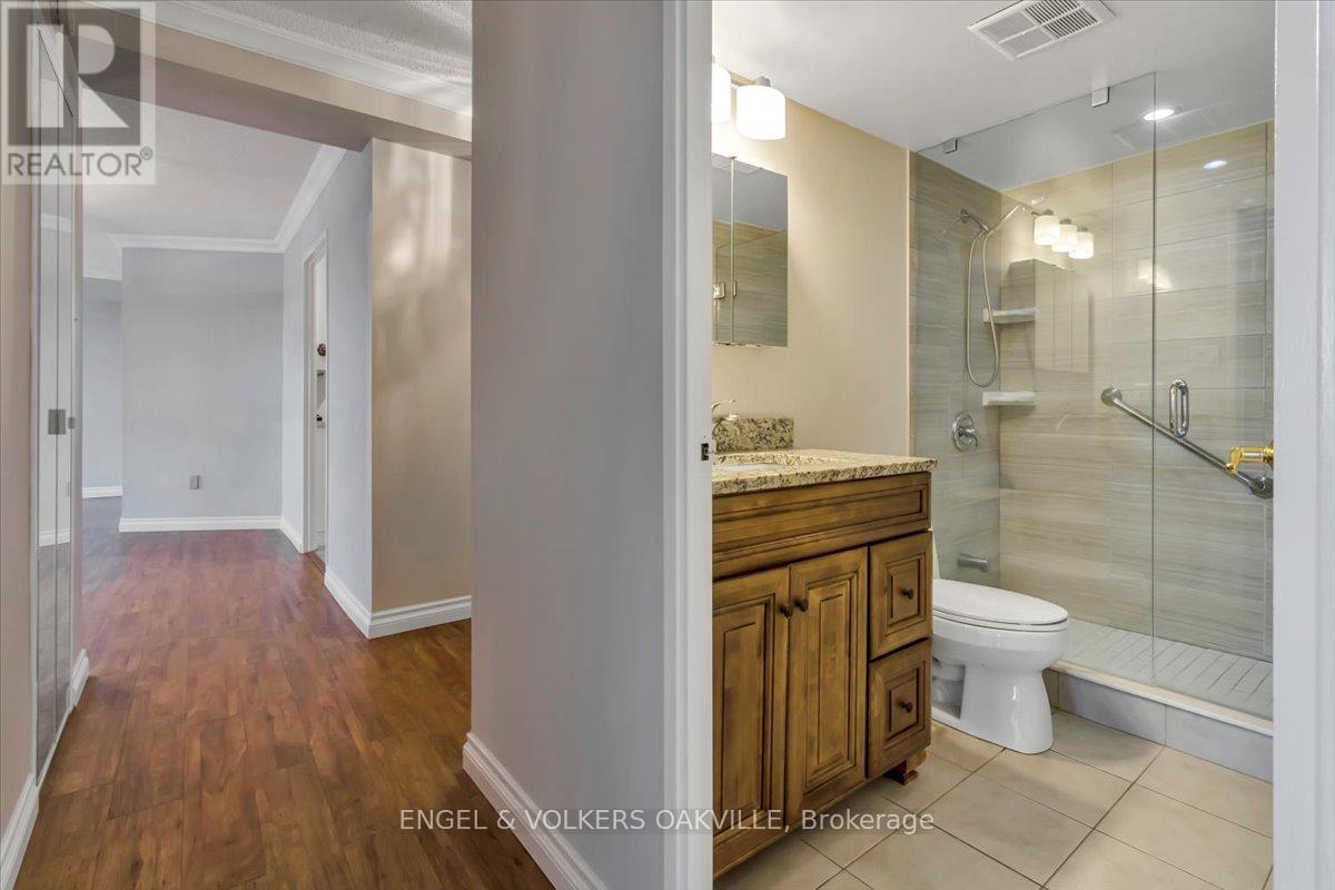 808 - 1580 Mississauga Valley Boulevard, Mississauga, Ontario  L5A 3T8 - Photo 15 - W12485825