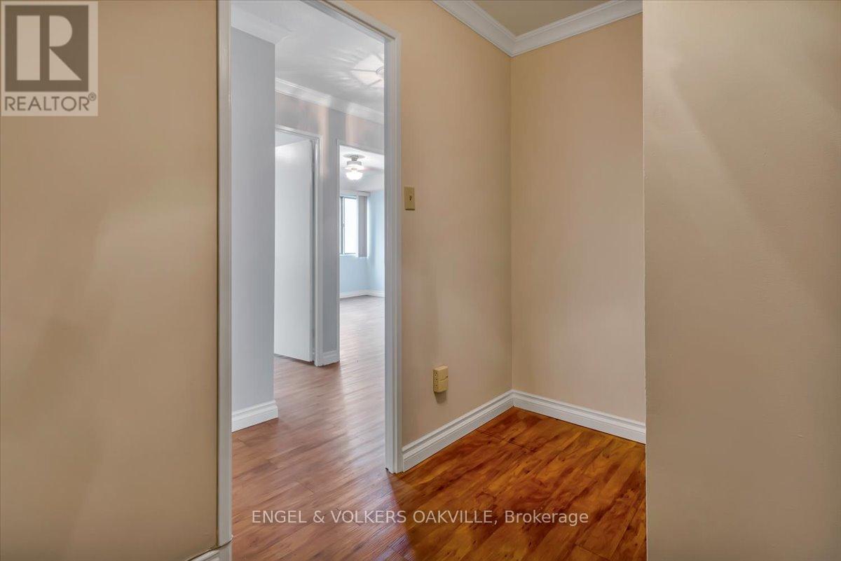 808 - 1580 Mississauga Valley Boulevard, Mississauga, Ontario  L5A 3T8 - Photo 18 - W12485825