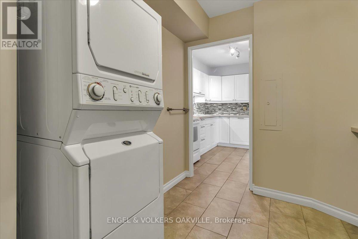 808 - 1580 Mississauga Valley Boulevard, Mississauga, Ontario  L5A 3T8 - Photo 30 - W12485825