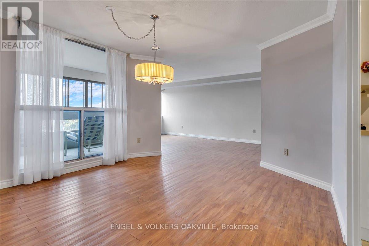 808 - 1580 Mississauga Valley Boulevard, Mississauga, Ontario  L5A 3T8 - Photo 6 - W12485825