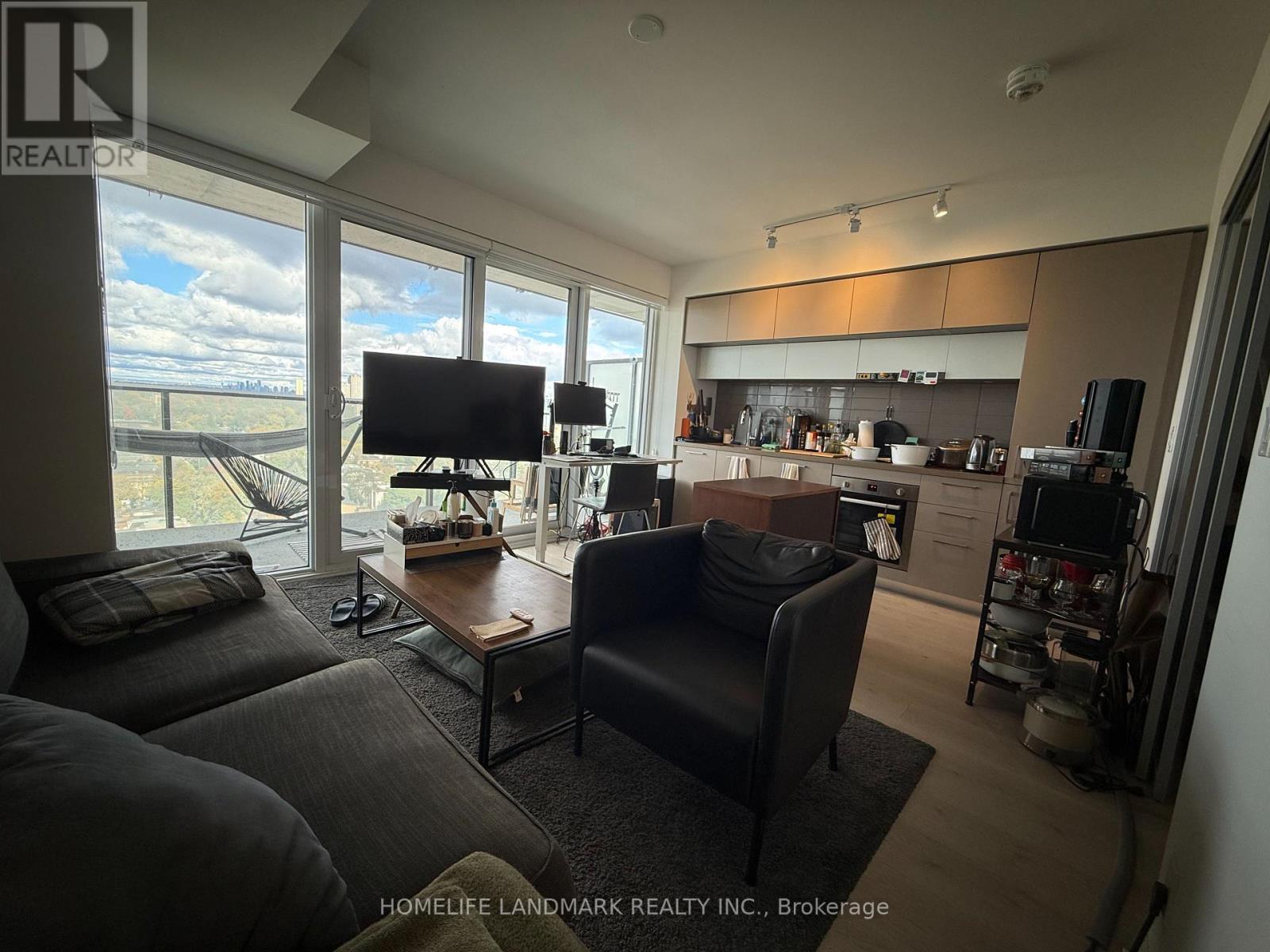 2107 - 99 Foxbar Road, Toronto, Ontario  M4V 2G5 - Photo 12 - C12471977