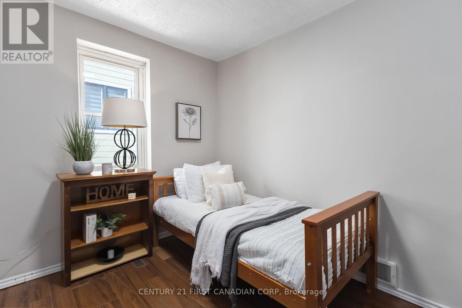 321 Edmonton Street, London East, Ontario  N5W 4X3 - Photo 17 - X12458433