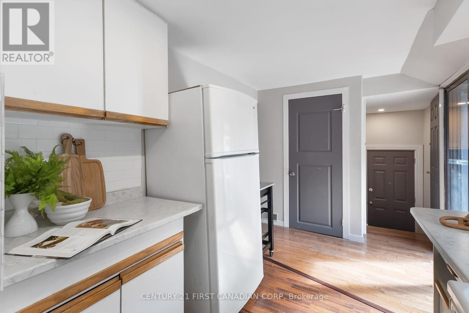 321 Edmonton Street, London East, Ontario  N5W 4X3 - Photo 24 - X12458433